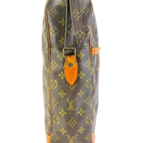 Authentic LOUIS VUITTON Danube GM Monogram Crossbody Shoulder Bag Purse 🇫🇷 - Picture 5 of 12